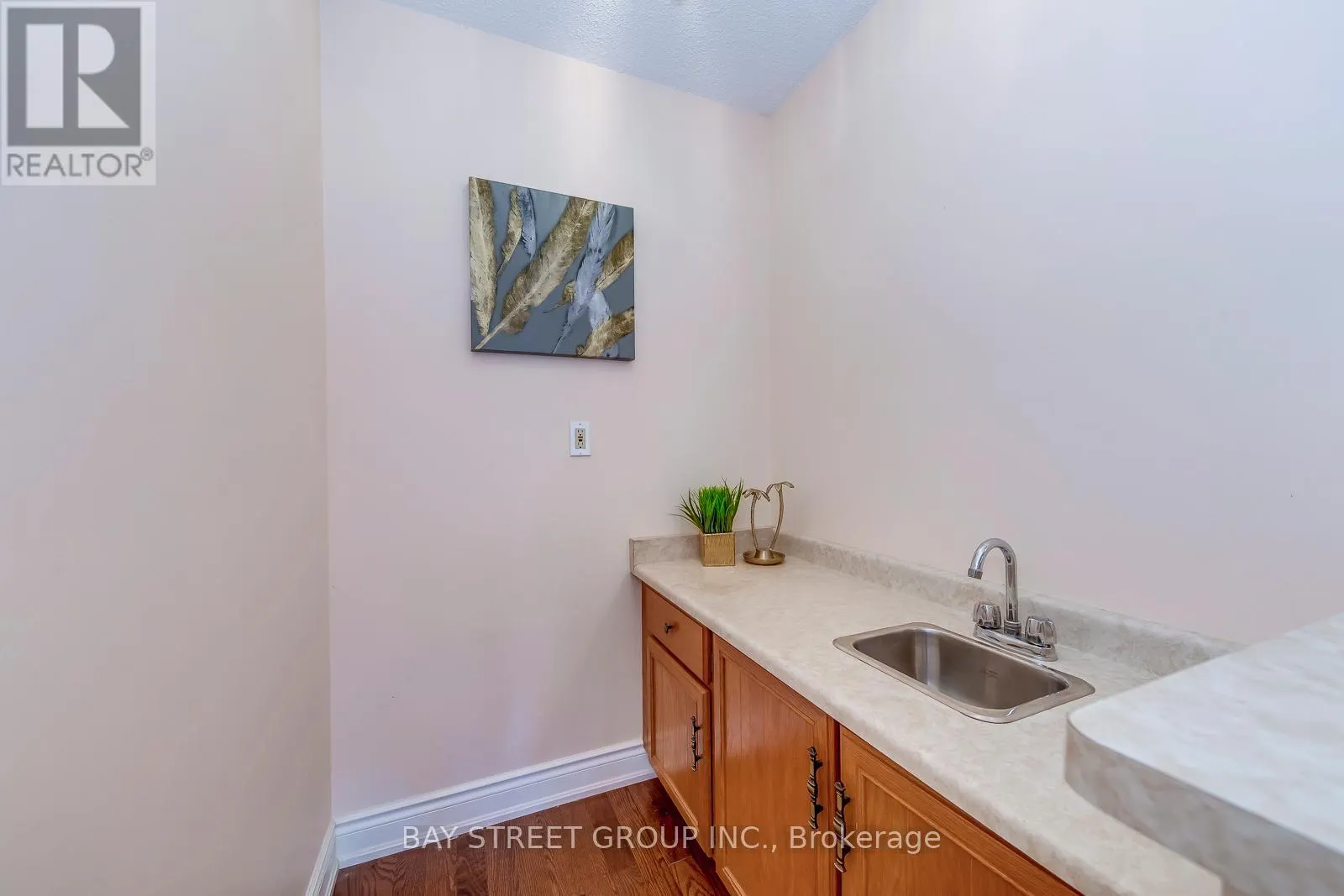 1394 PEARTREE CIRCLE
