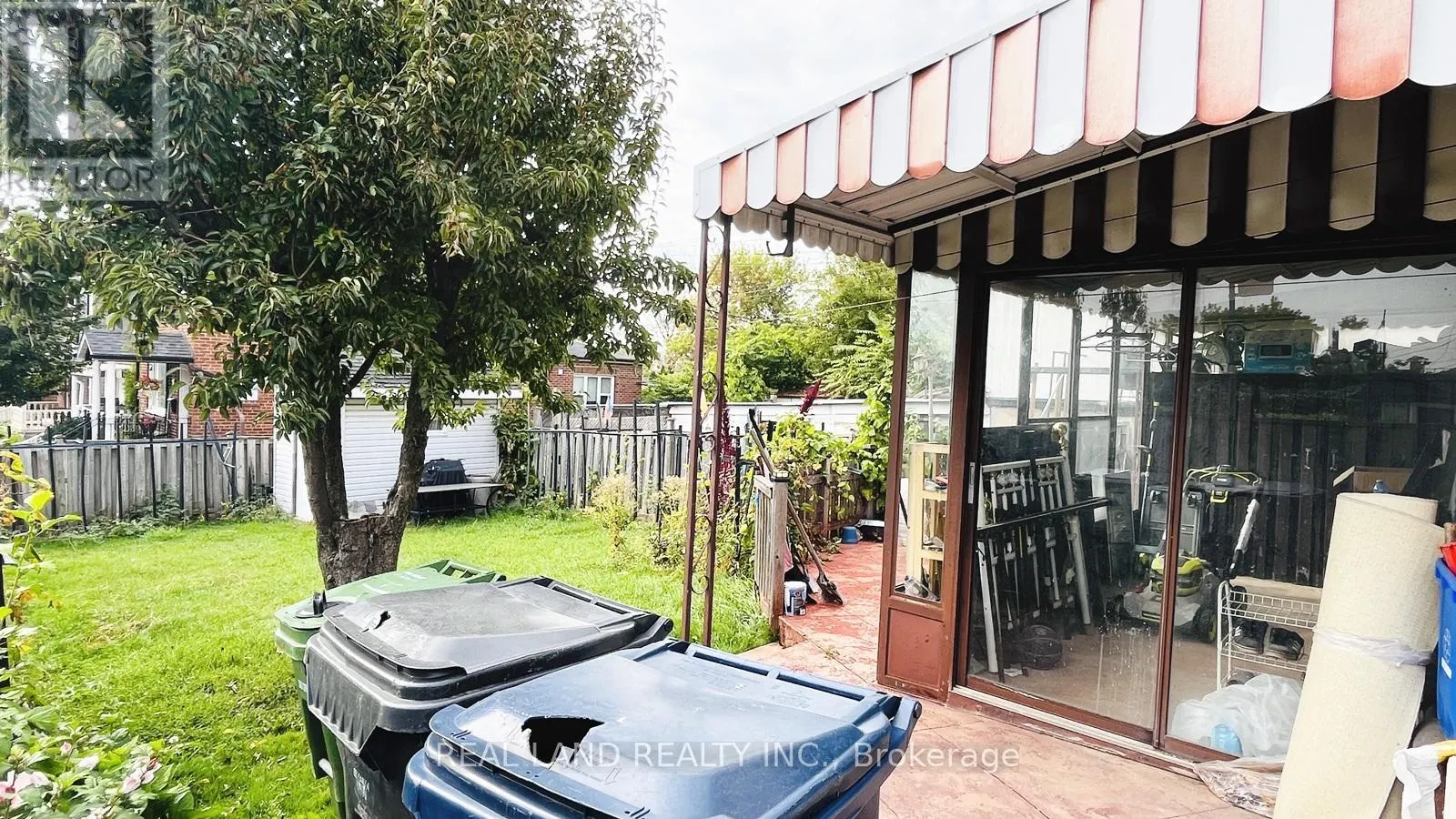 MAIN - 252 SCOTT ROAD