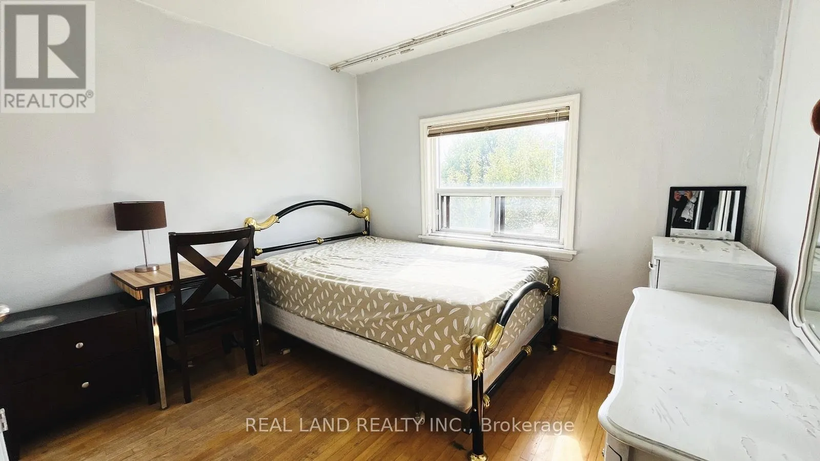 MAIN - 252 SCOTT ROAD