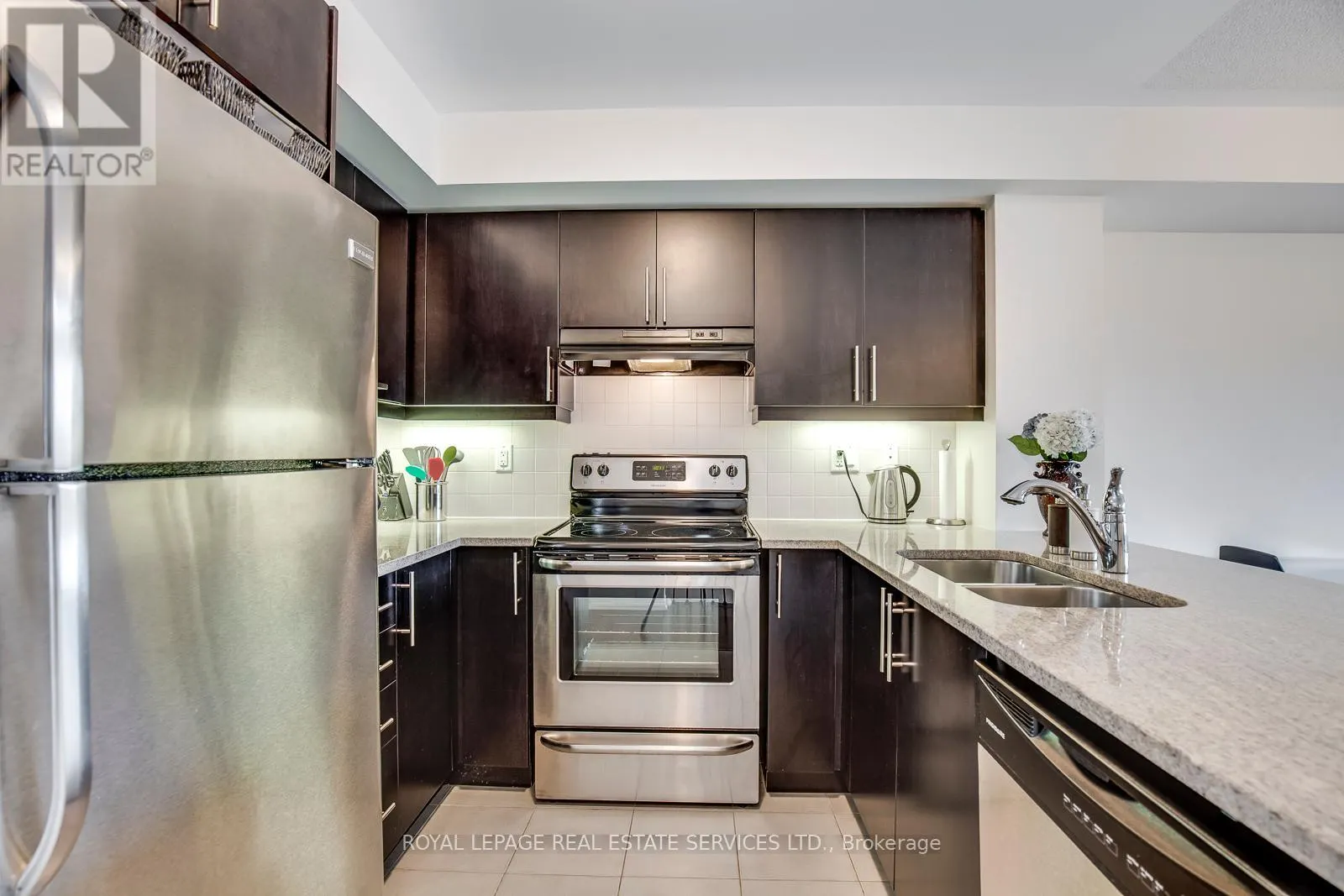 3 - 5605 OSCAR PETERSON BOULEVARD