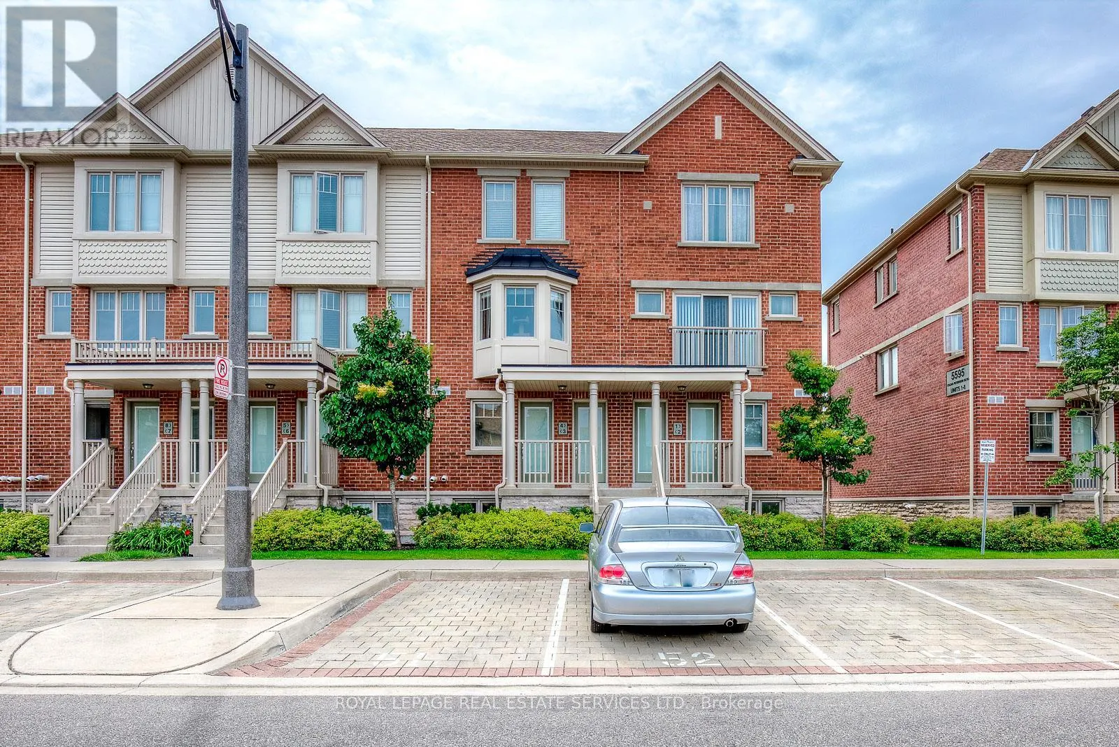 3 - 5605 OSCAR PETERSON BOULEVARD