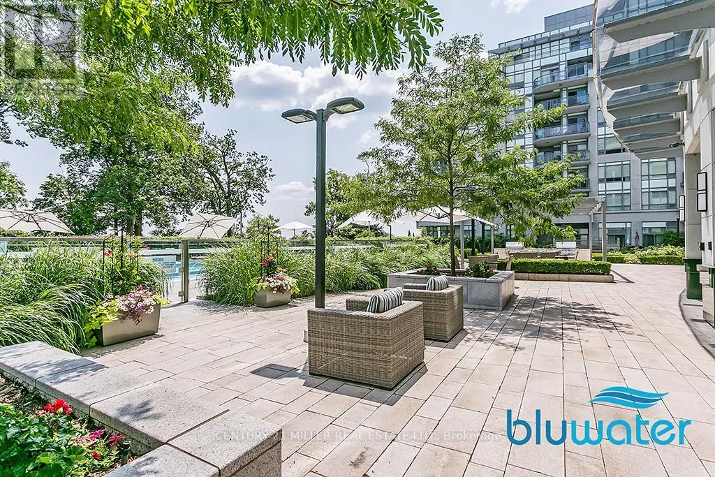511 - 3500 LAKESHORE ROAD W