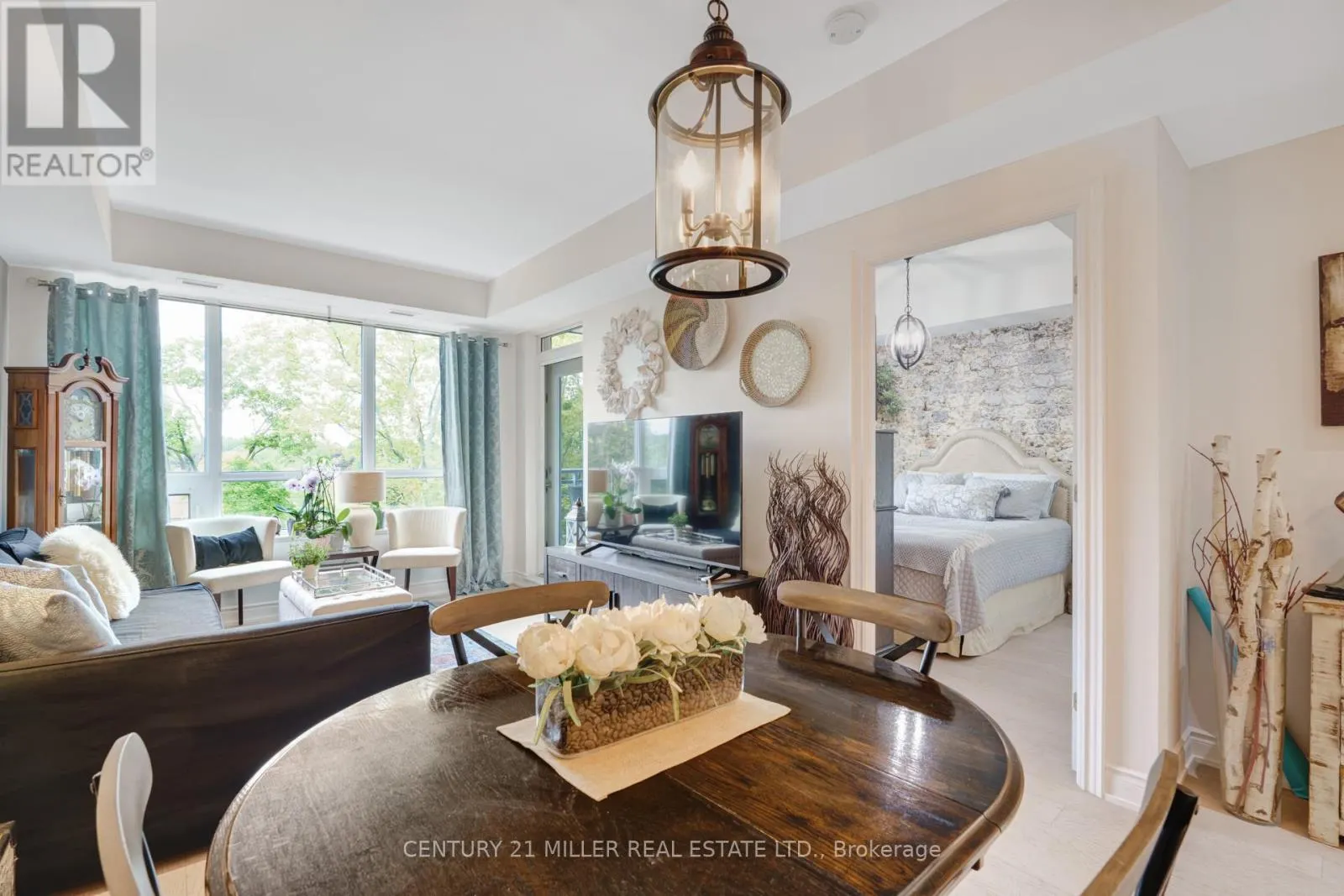 511 - 3500 LAKESHORE ROAD W