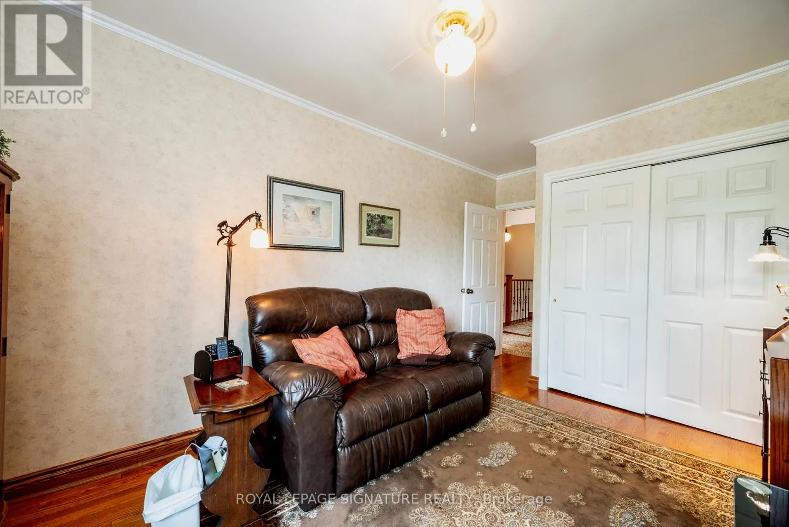 44 - 51 BROADFIELD DRIVE