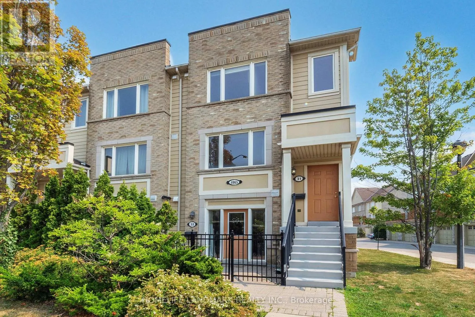 31 - 4965 SOUTHAMPTON DRIVE