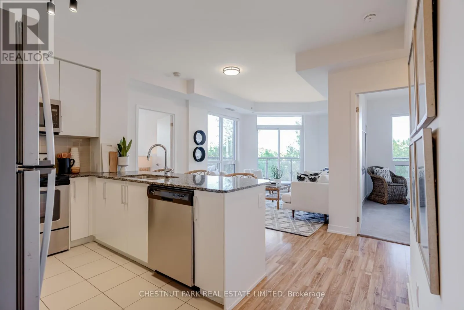 205 - 840 QUEENS PLATE DRIVE