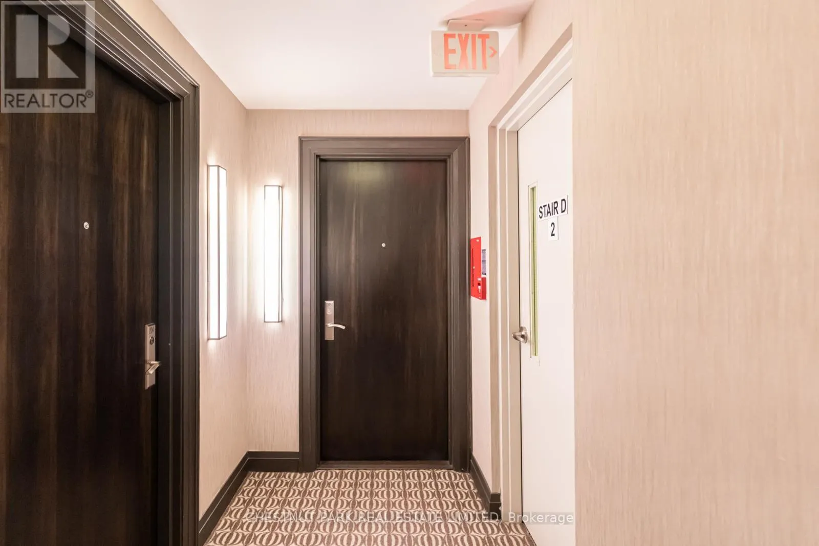 205 - 840 QUEENS PLATE DRIVE