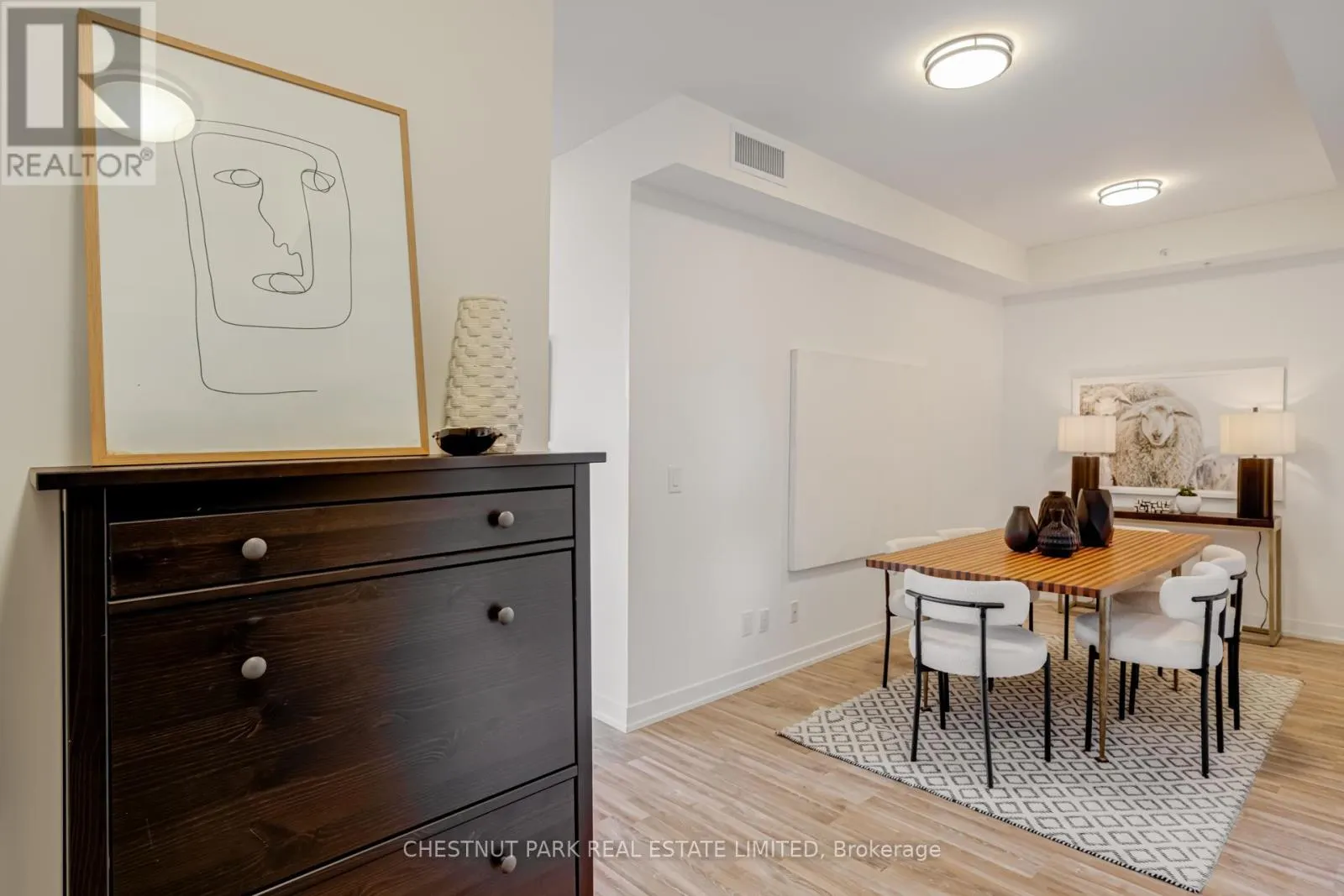205 - 840 QUEENS PLATE DRIVE