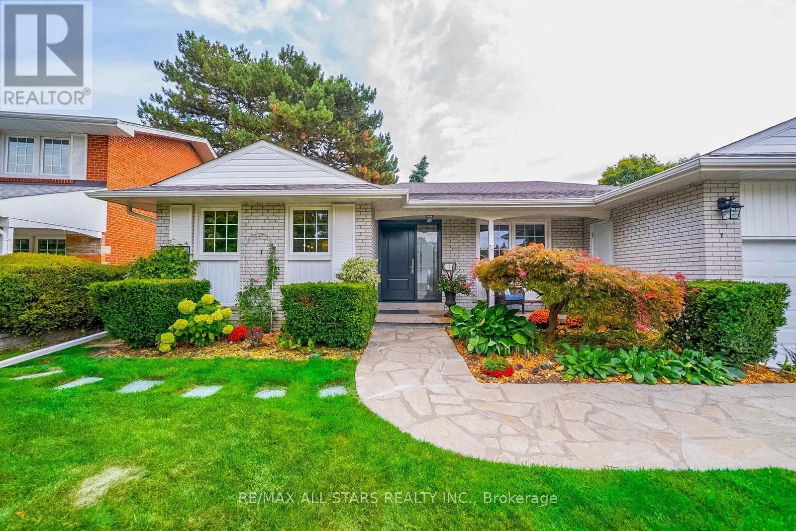 357 MARKLAND DRIVE