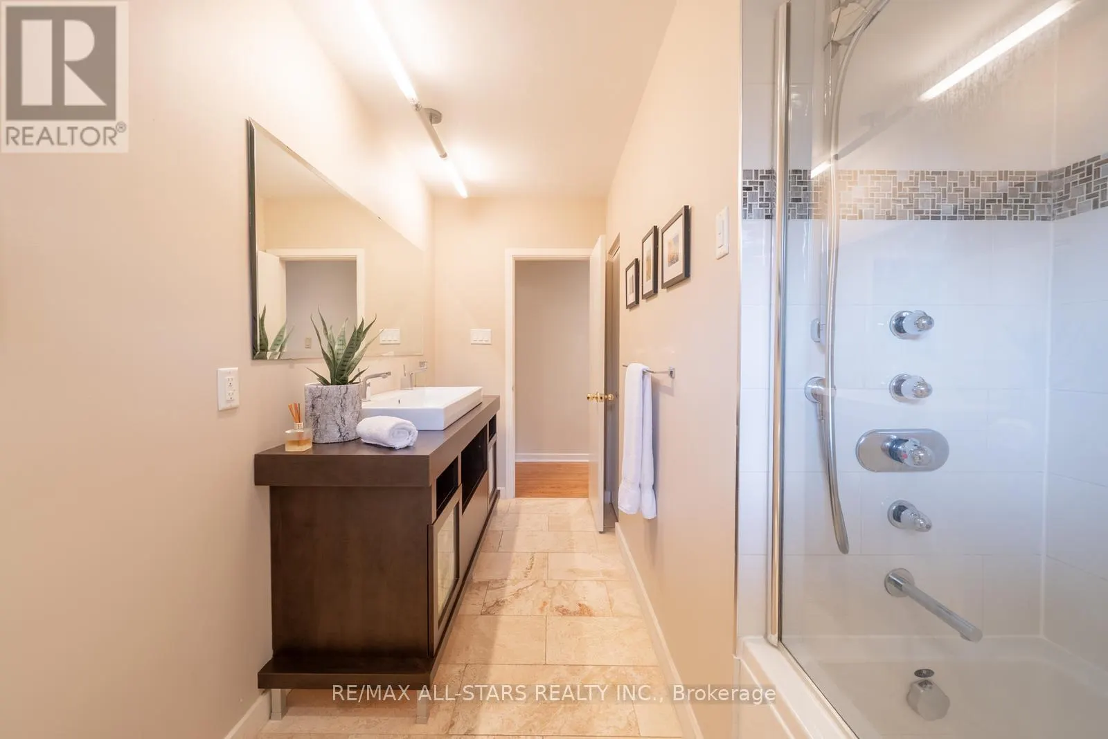 357 MARKLAND DRIVE