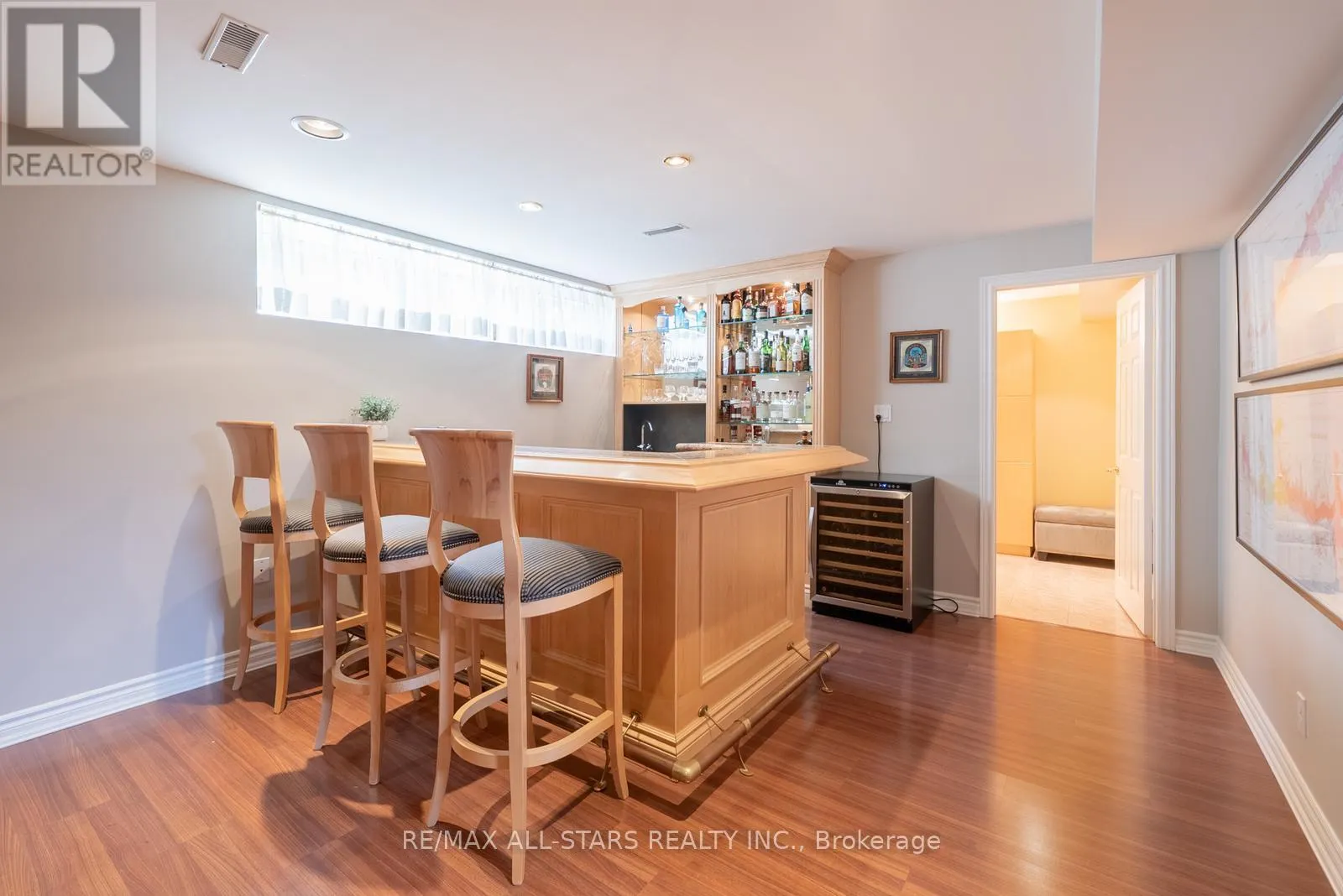 357 MARKLAND DRIVE