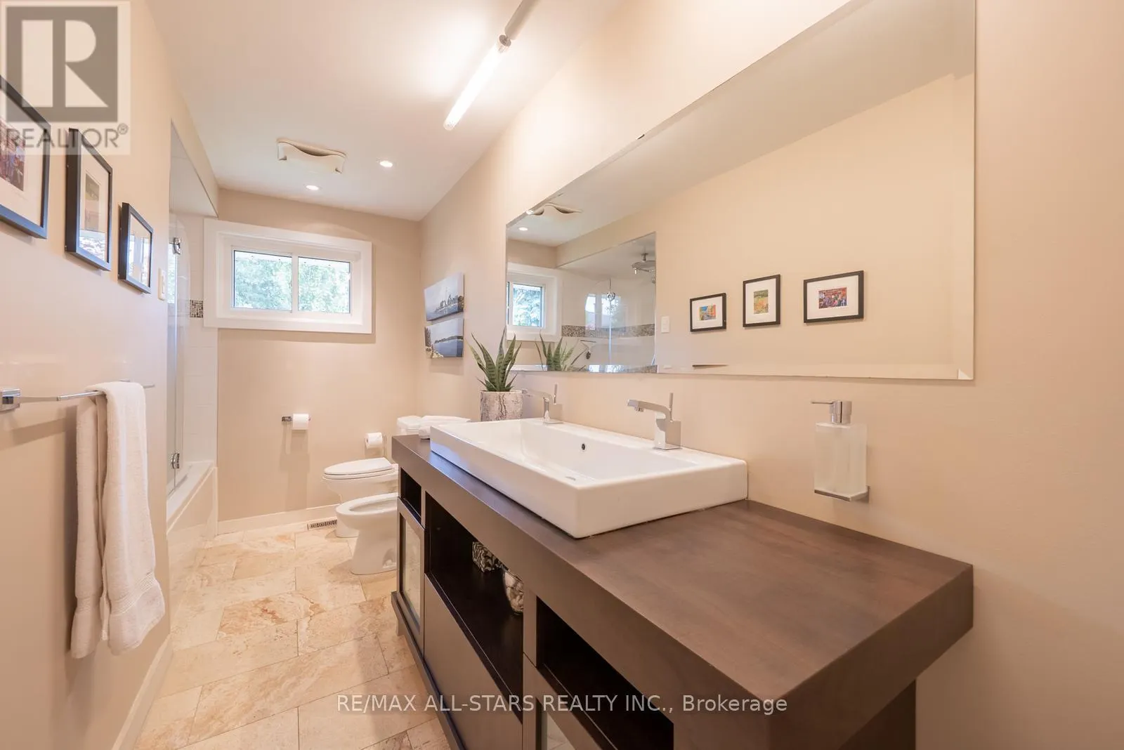 357 MARKLAND DRIVE