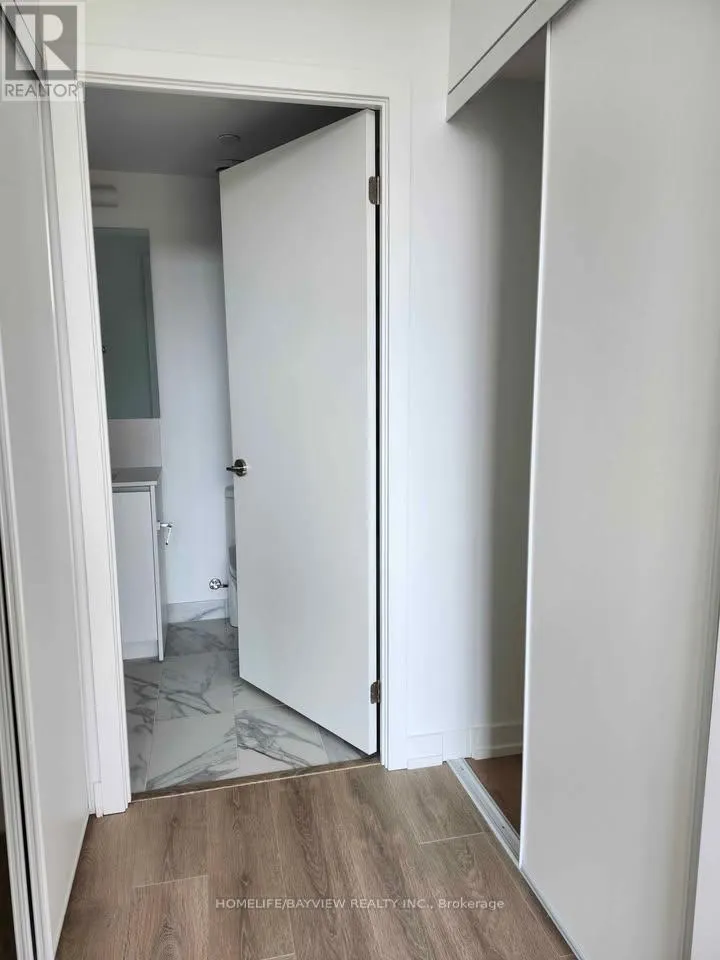 111 - 1100 SHEPPARD AVENUE W