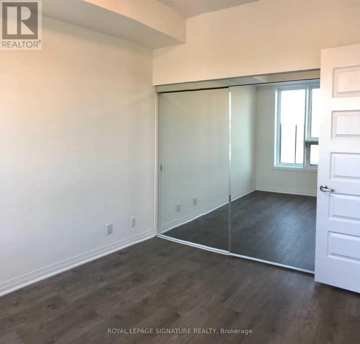 113 - 1105 LEGER WAY