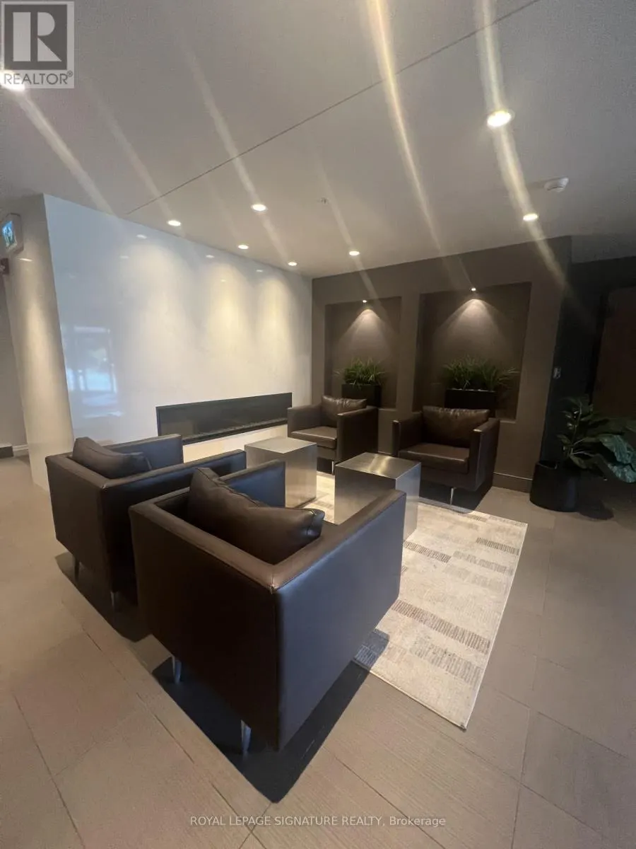 113 - 1105 LEGER WAY