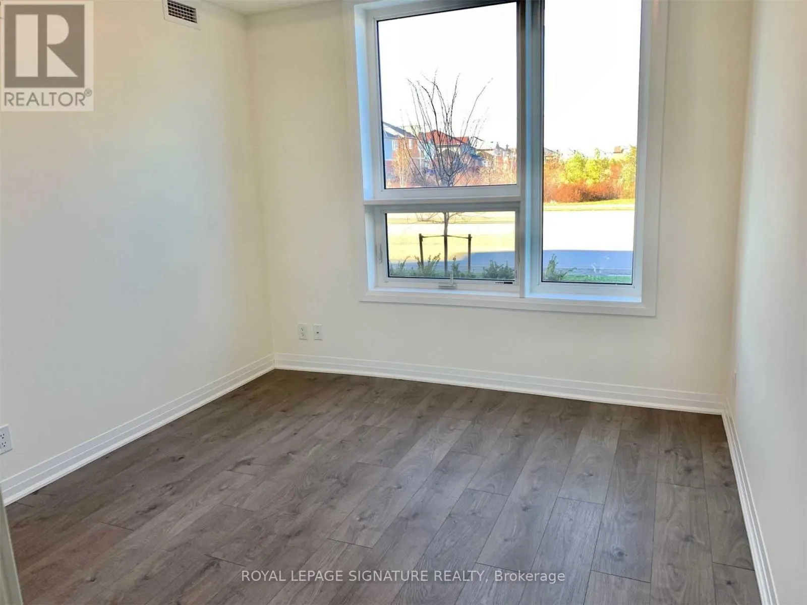 113 - 1105 LEGER WAY
