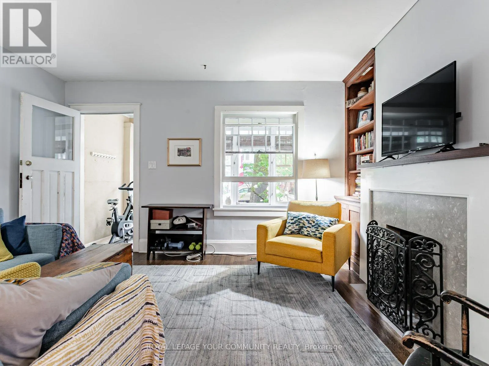 32 WEBB AVENUE