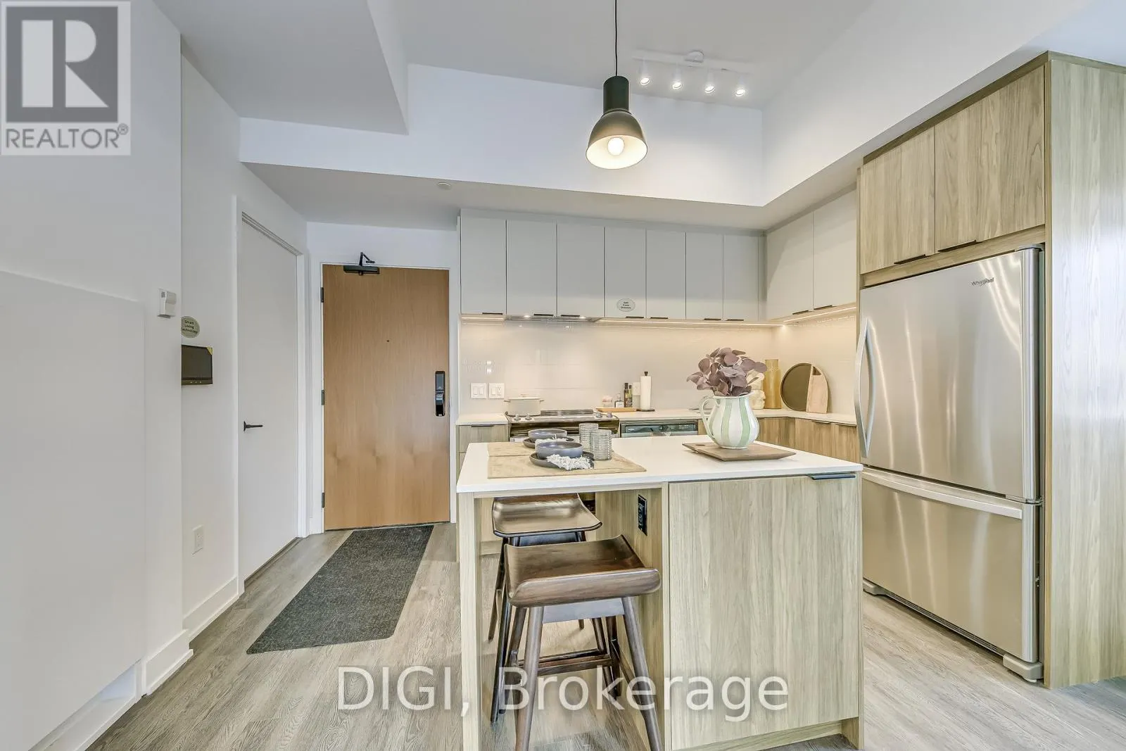 TH1 - 185 ENFIELD PLACE
