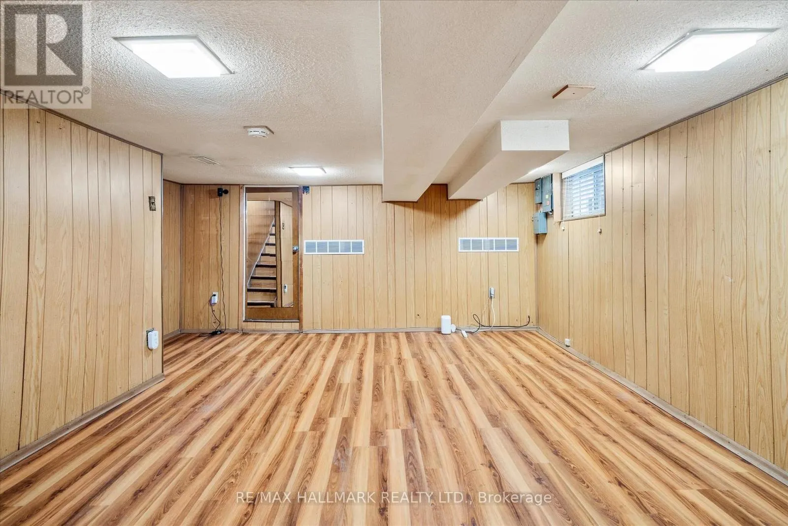 93 NAIRN AVENUE