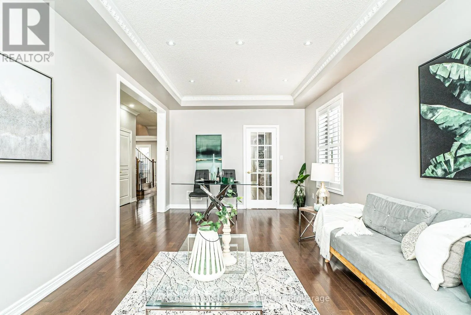 4 RIPPLE STREET