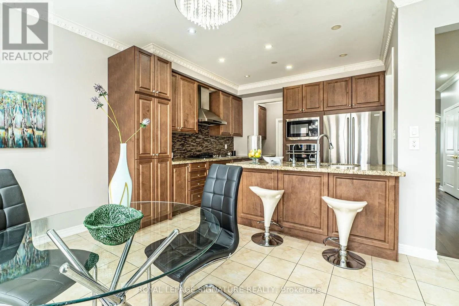 4 RIPPLE STREET