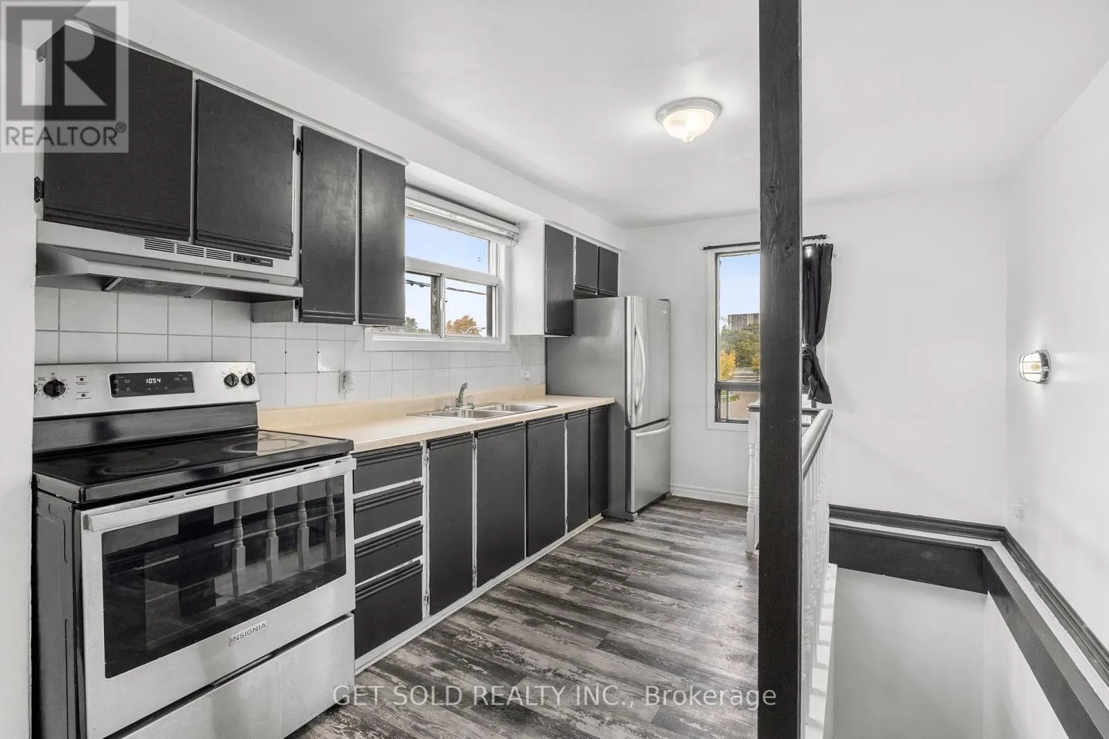 1631 WESTON ROAD