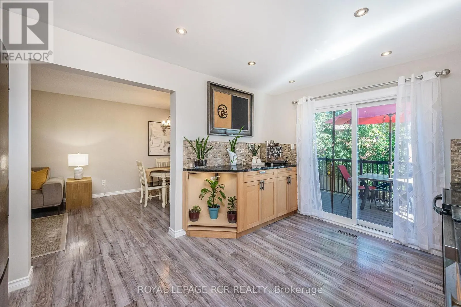 19 SHENSTONE AVENUE