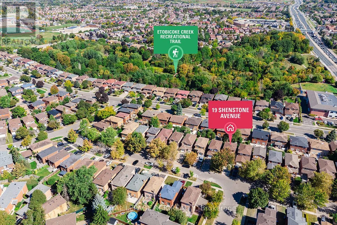 19 SHENSTONE AVENUE
