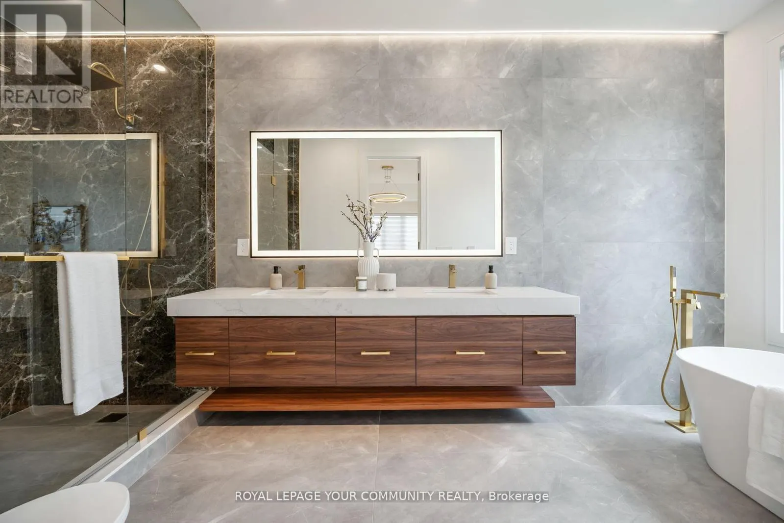 14 RANWOOD DRIVE