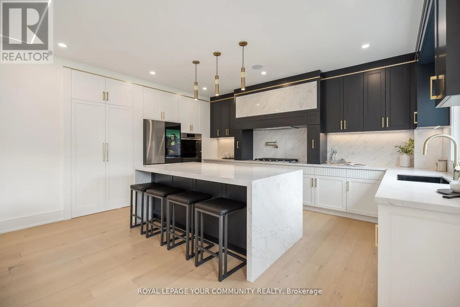 14 RANWOOD DRIVE