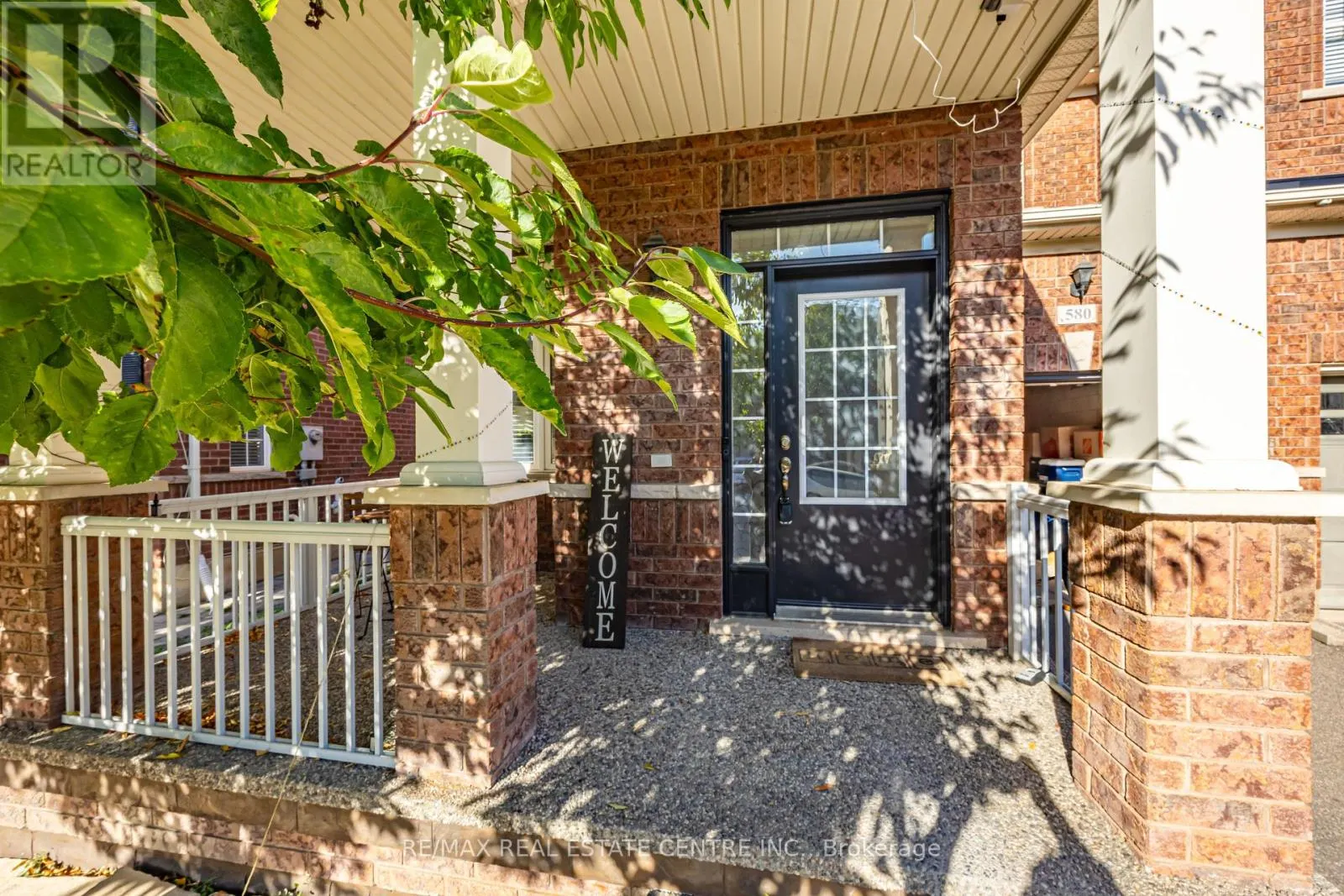 580 DUNCAN LANE