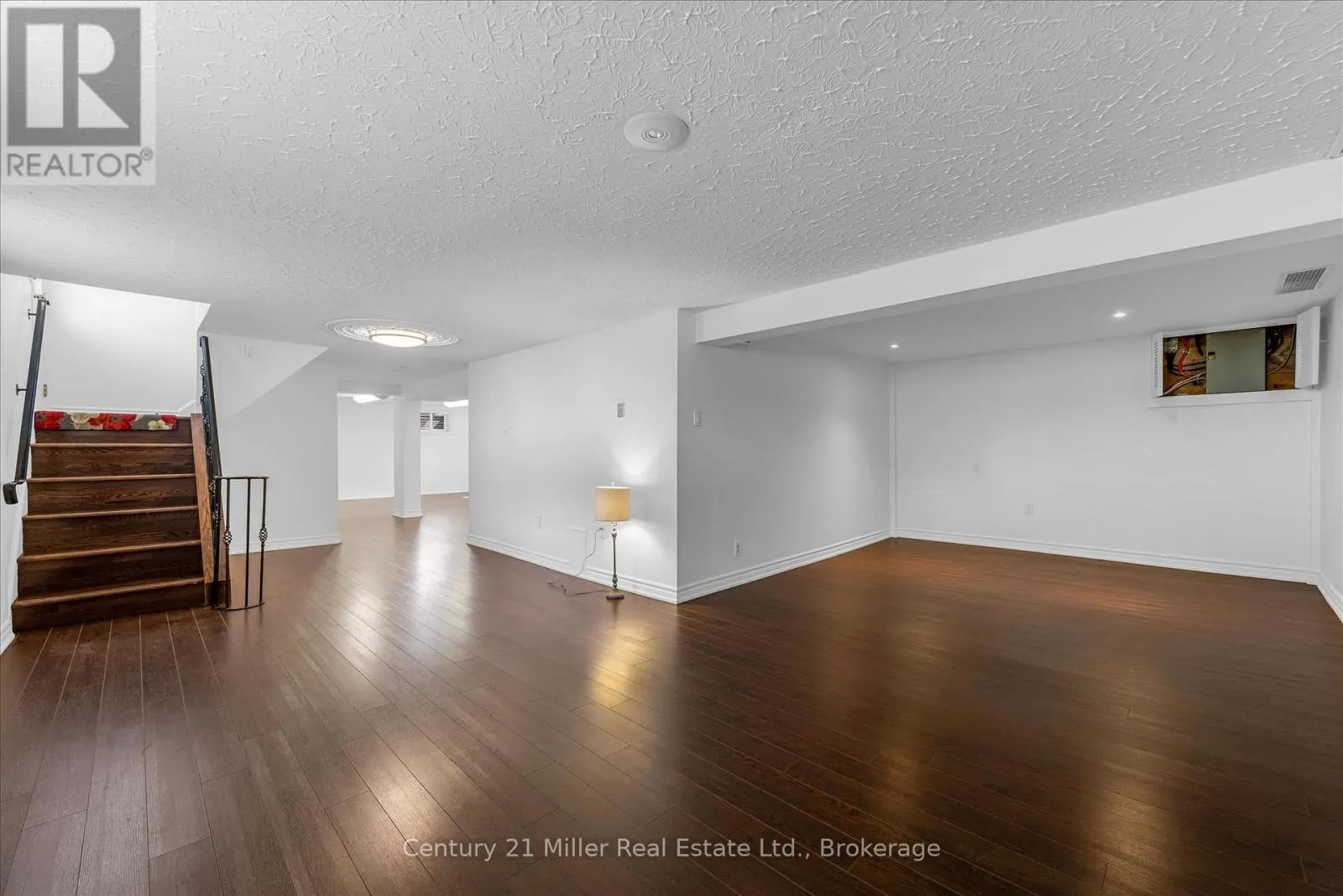 321 SOUTHVIEW ROAD