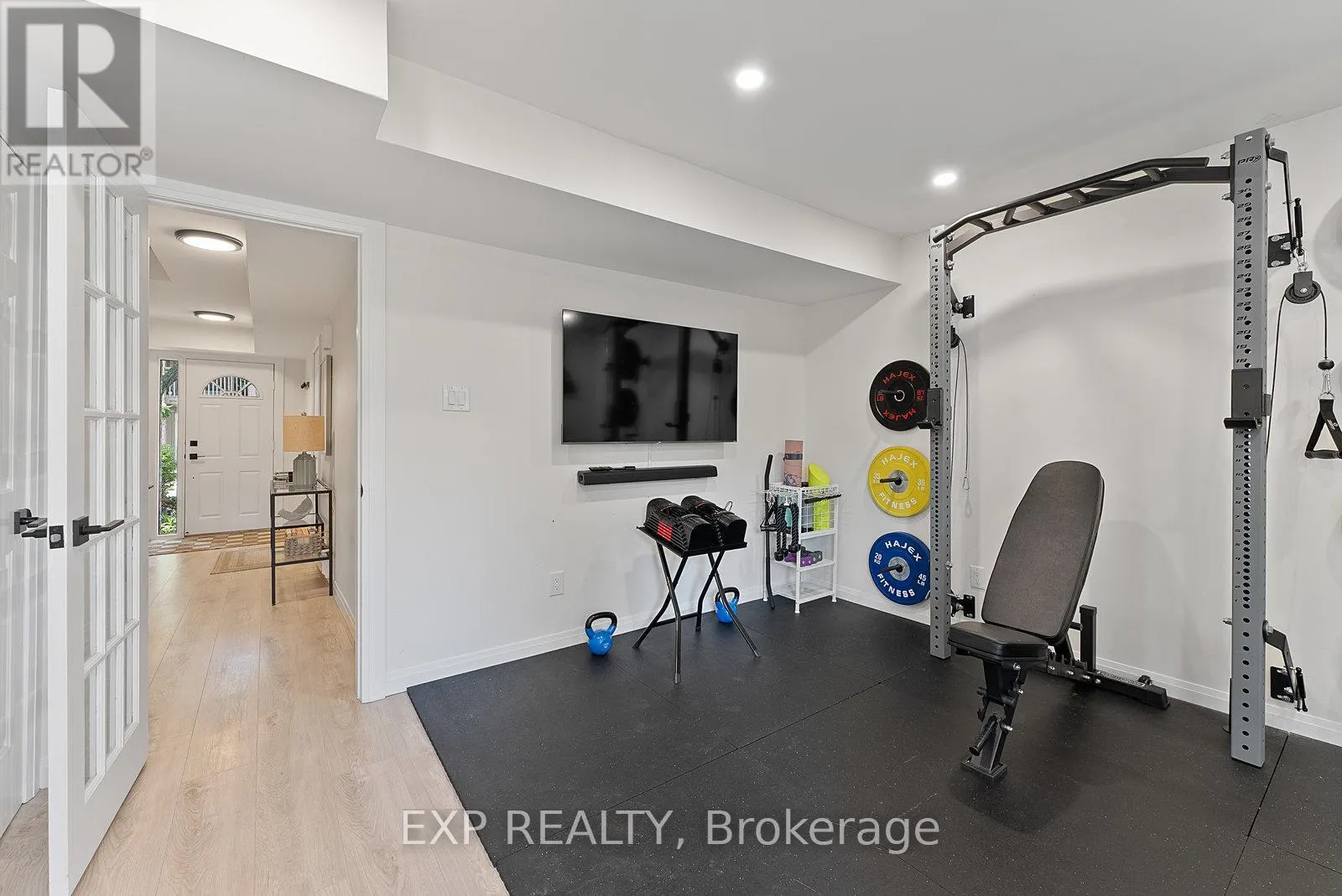 35 - 4101 WESTMINSTER PLACE