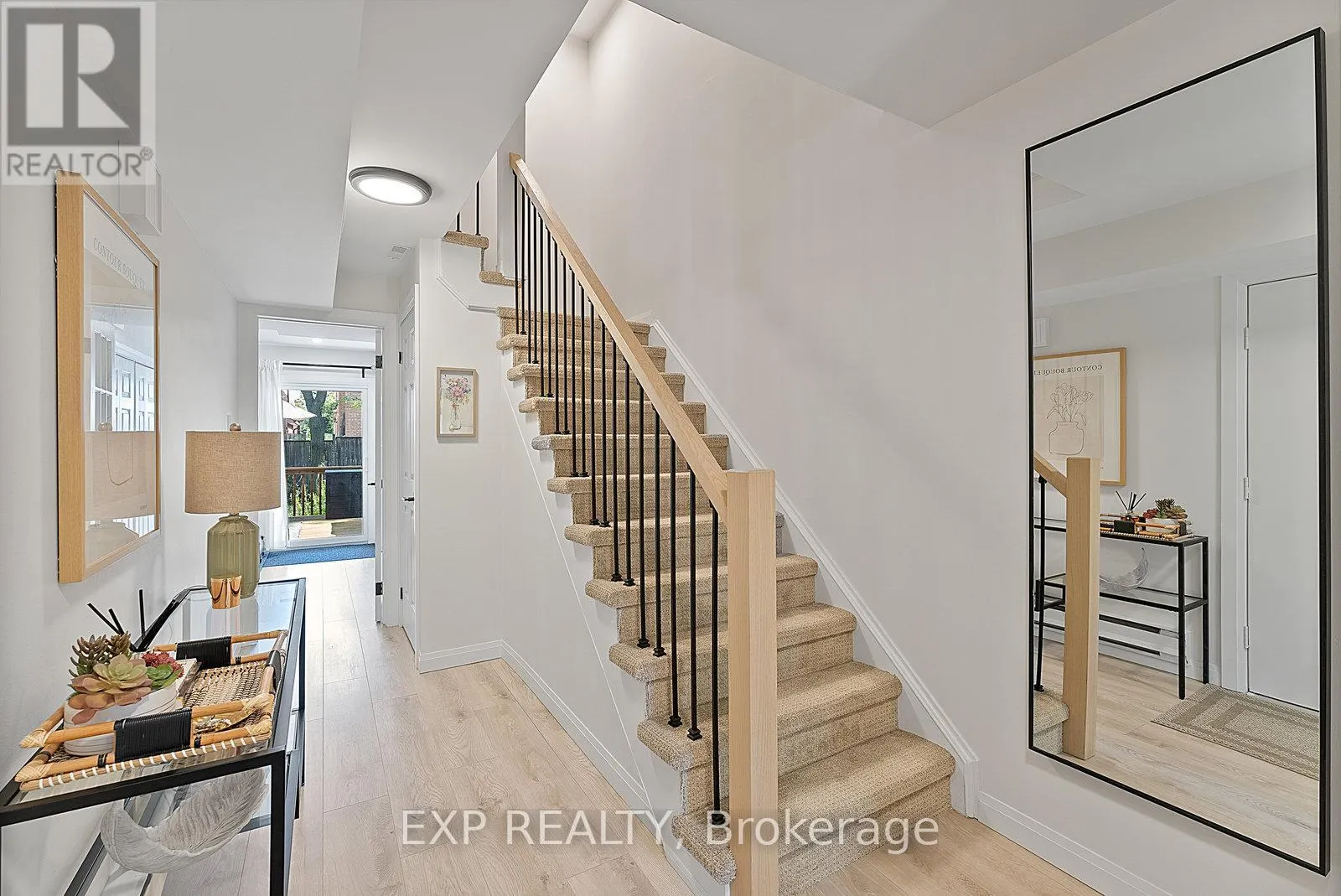 35 - 4101 WESTMINSTER PLACE