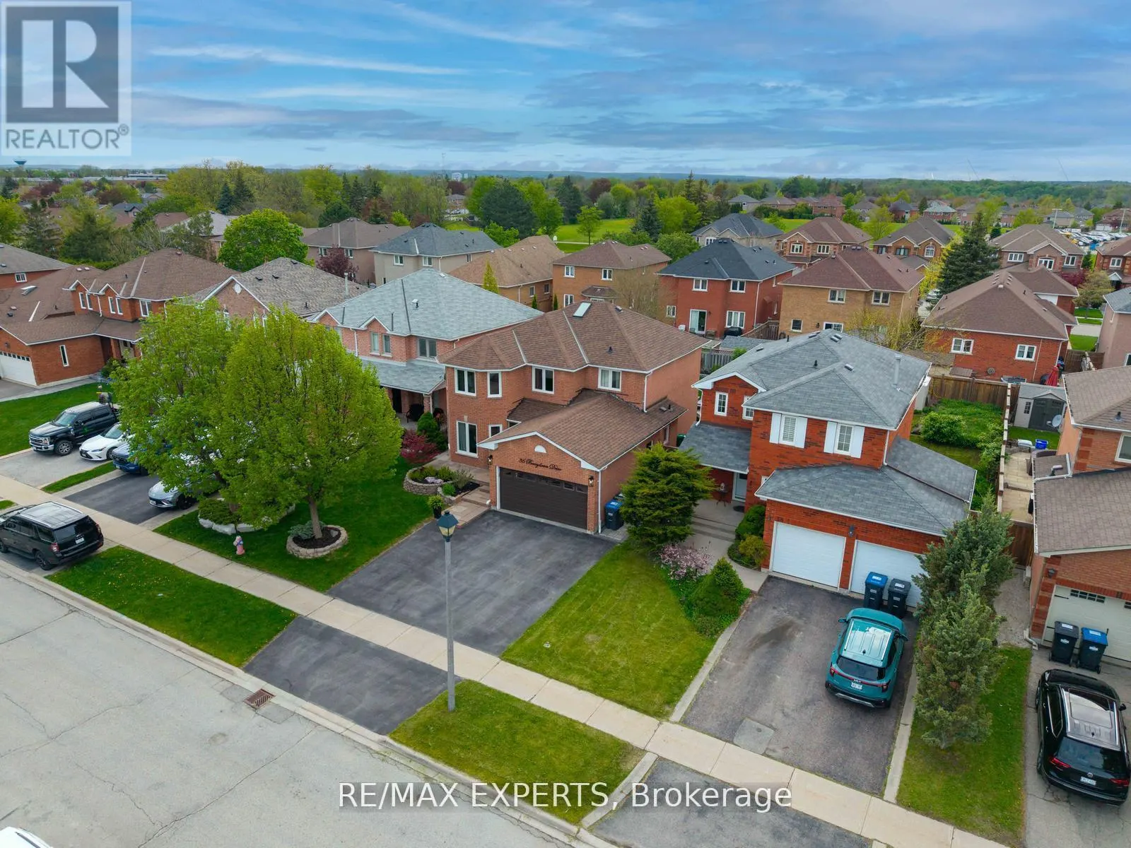 36 BERRYDOWN DRIVE