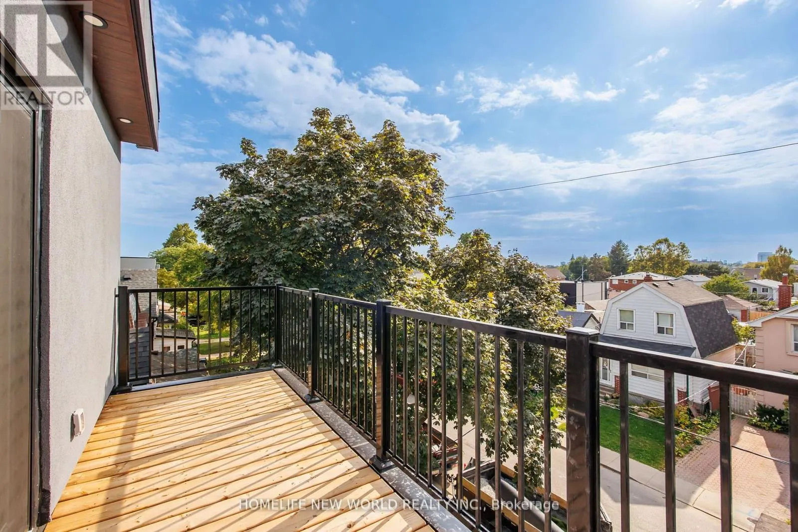 LEASE - 3 - 43 BATAVIA AVENUE
