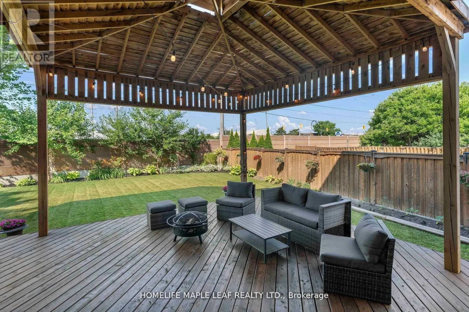 7588 REDSTONE ROAD