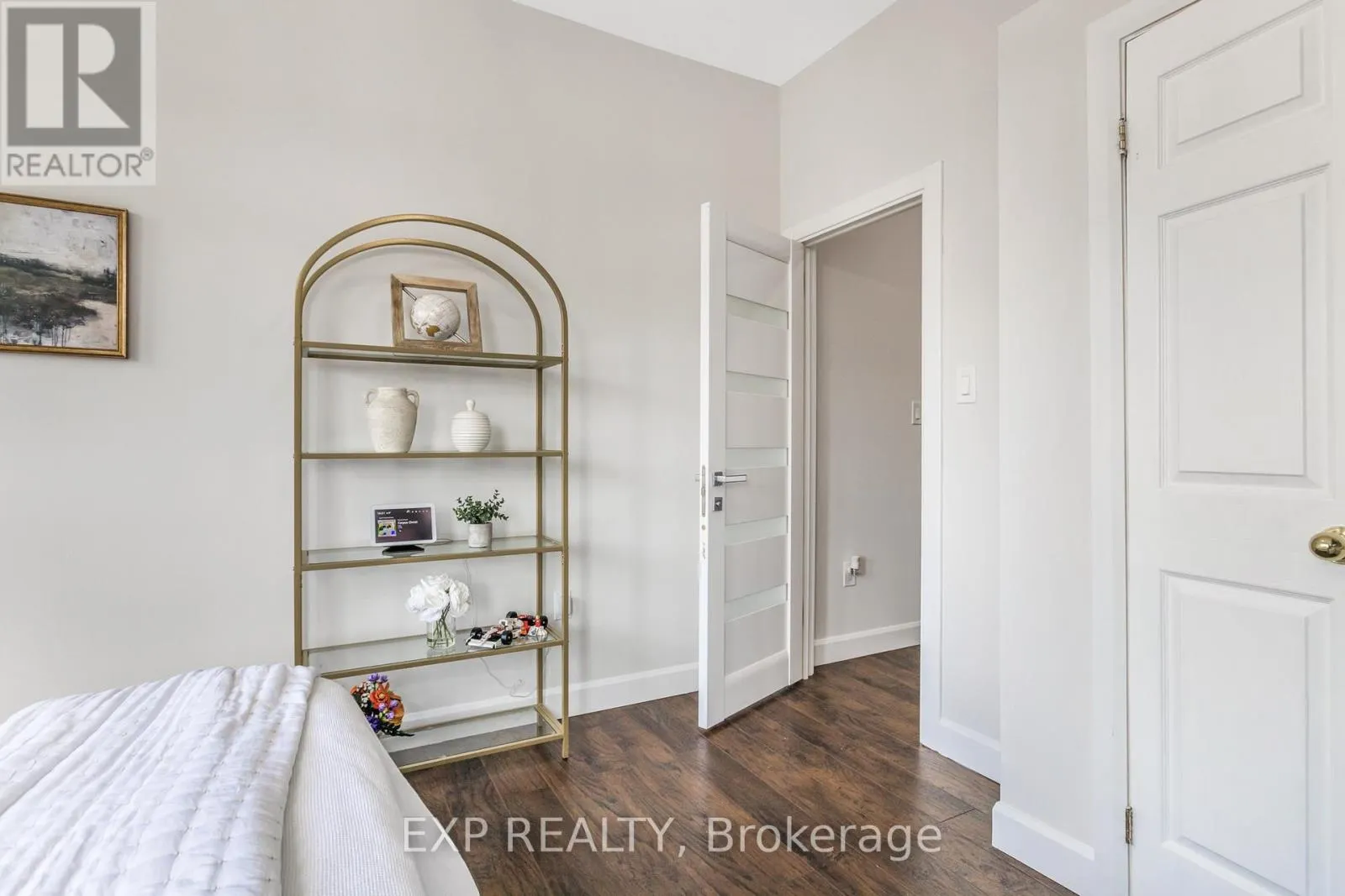 768 DOW LANDING STREET
