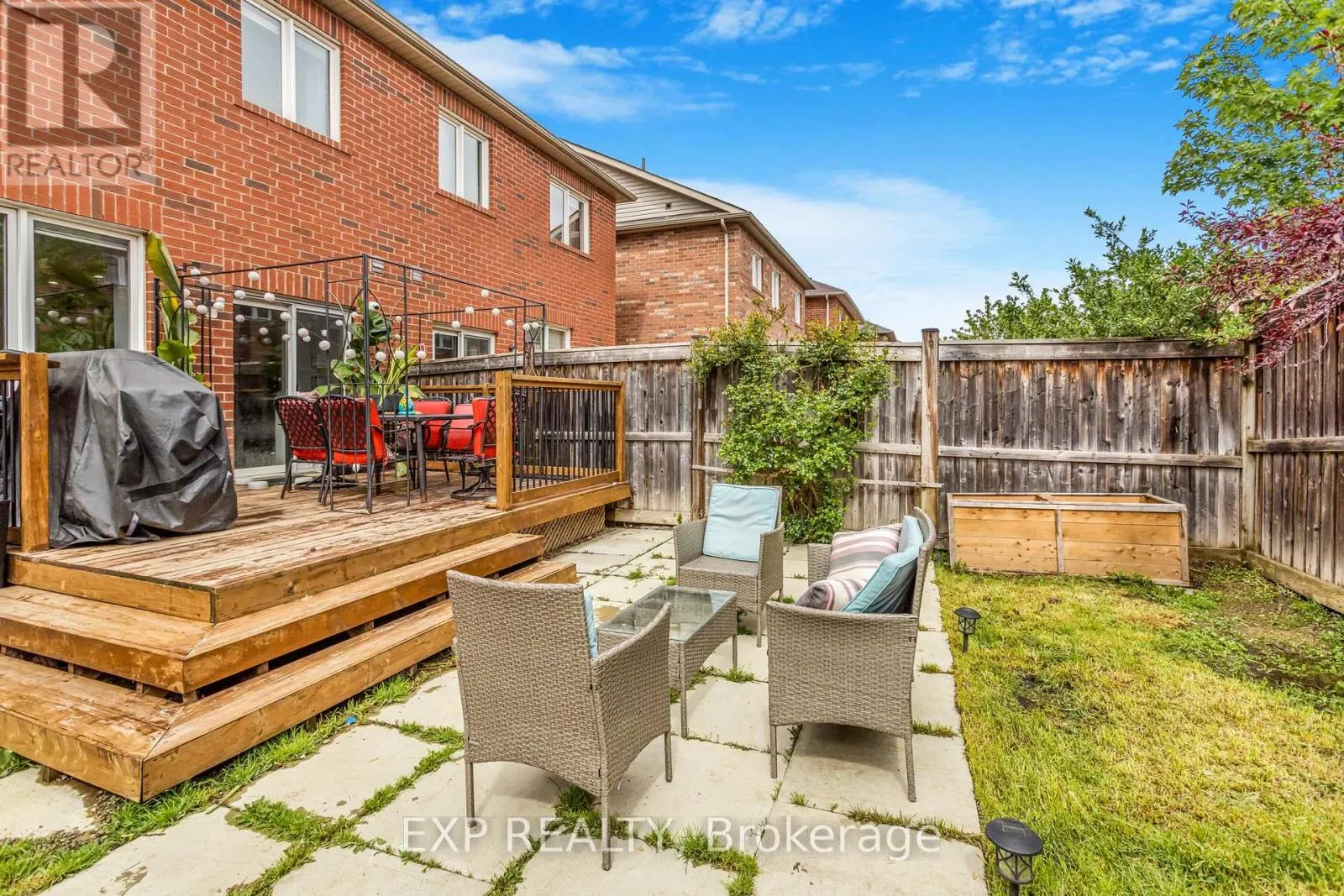 768 DOW LANDING STREET