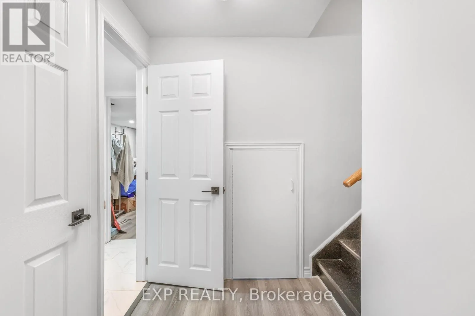 768 DOW LANDING STREET