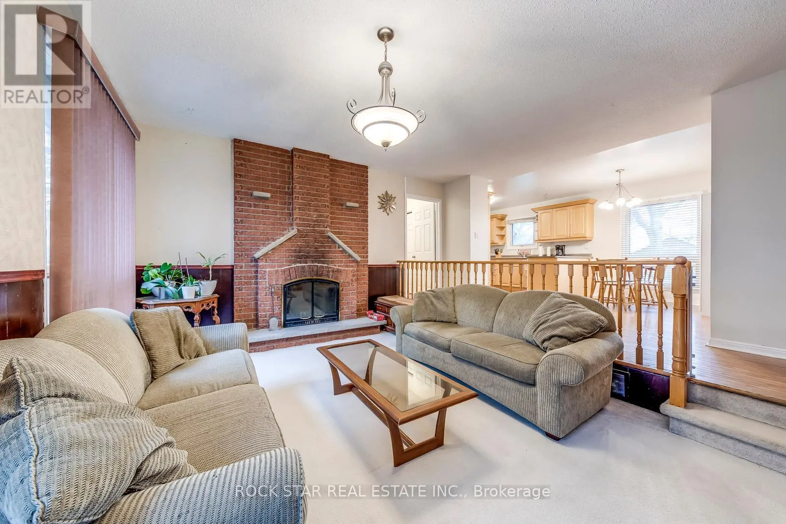 14 CAIRNMORE COURT