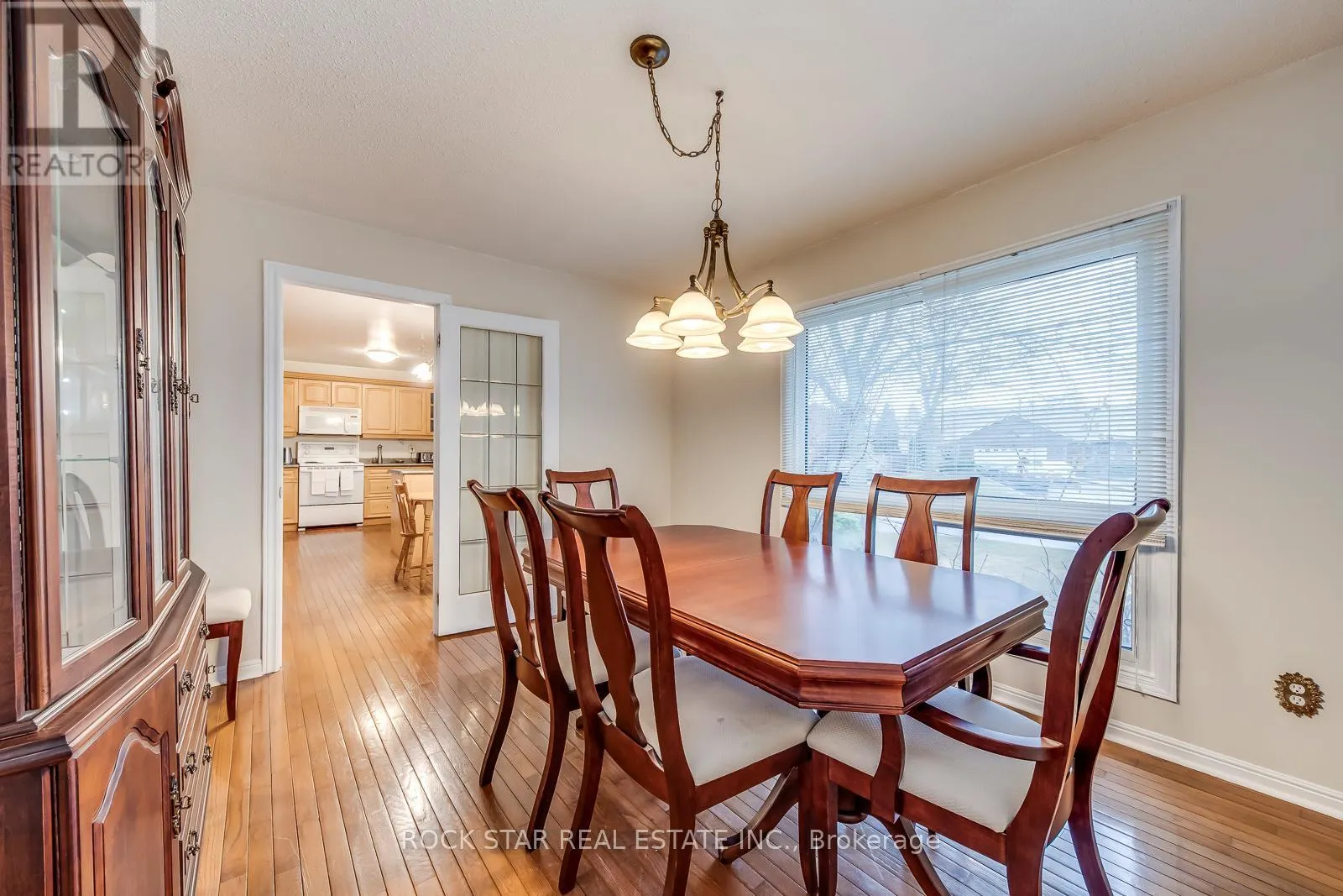 14 CAIRNMORE COURT