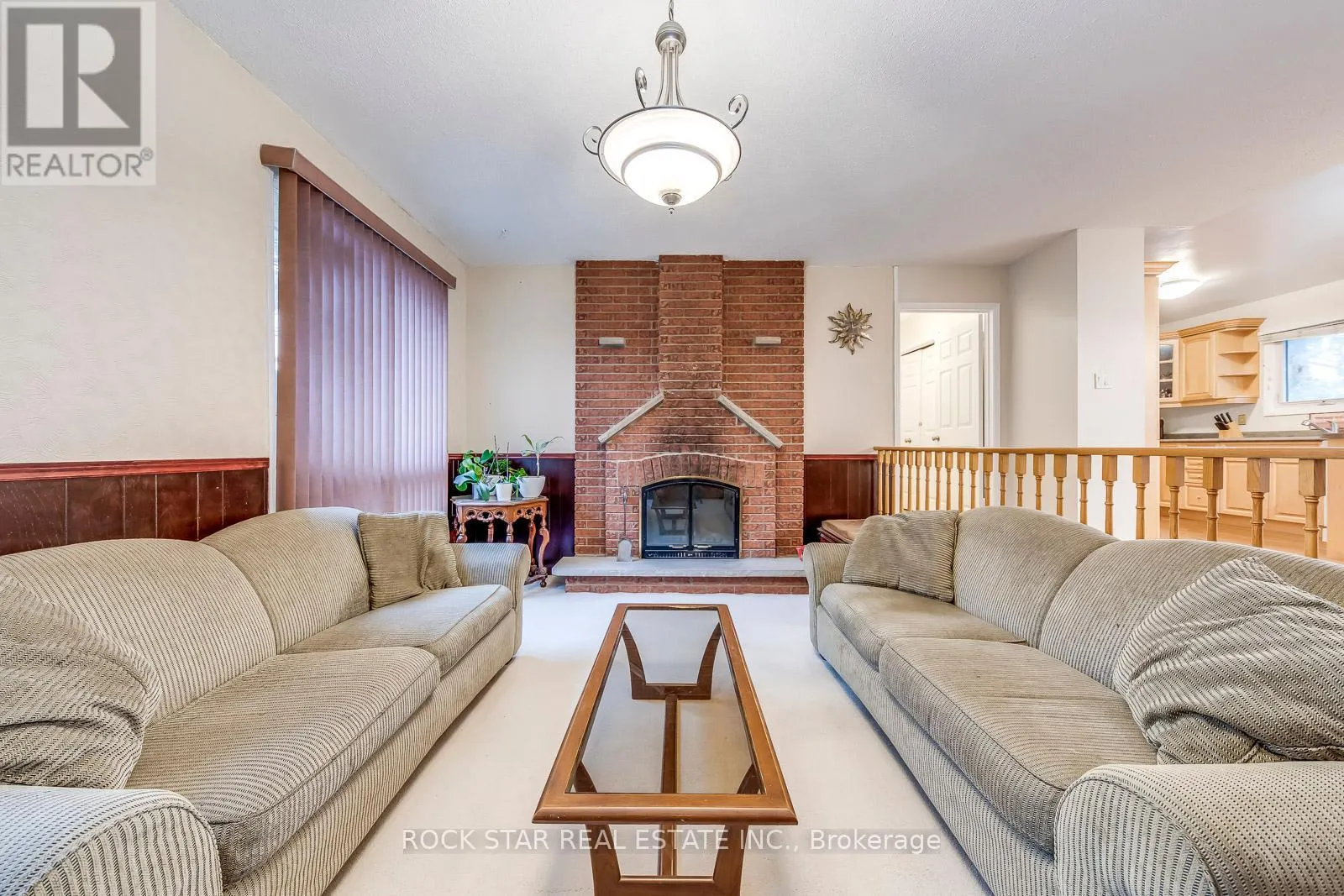 14 CAIRNMORE COURT