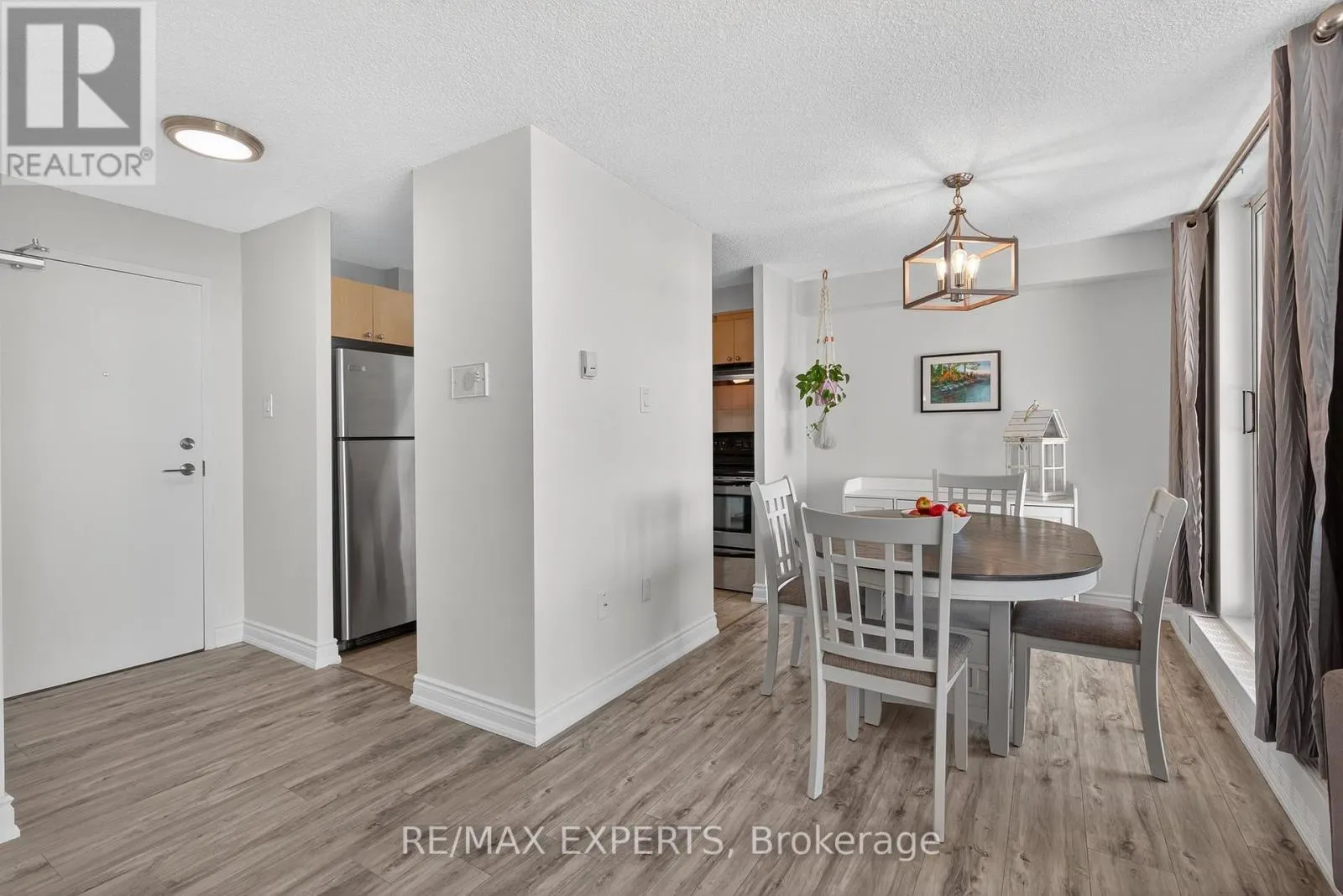 1212 - 2900 BATTLEFORD ROAD