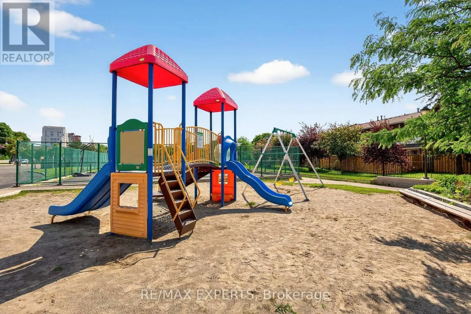 1212 - 2900 BATTLEFORD ROAD