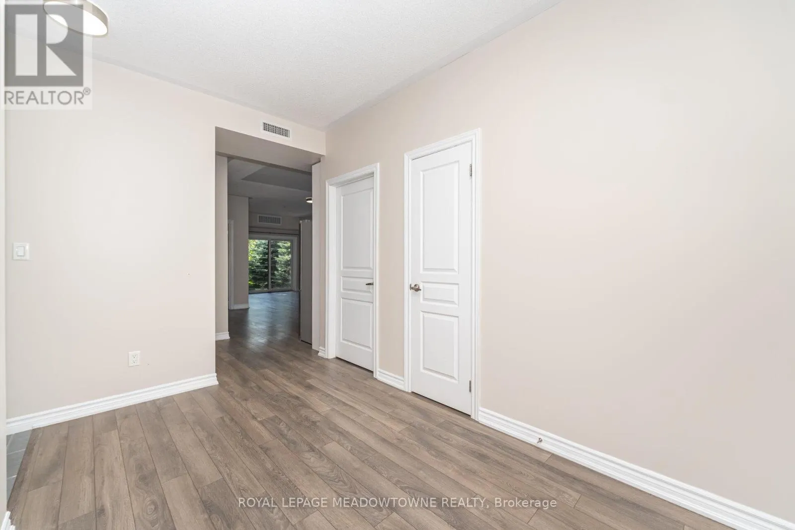137 - 570 LOLITA GARDENS
