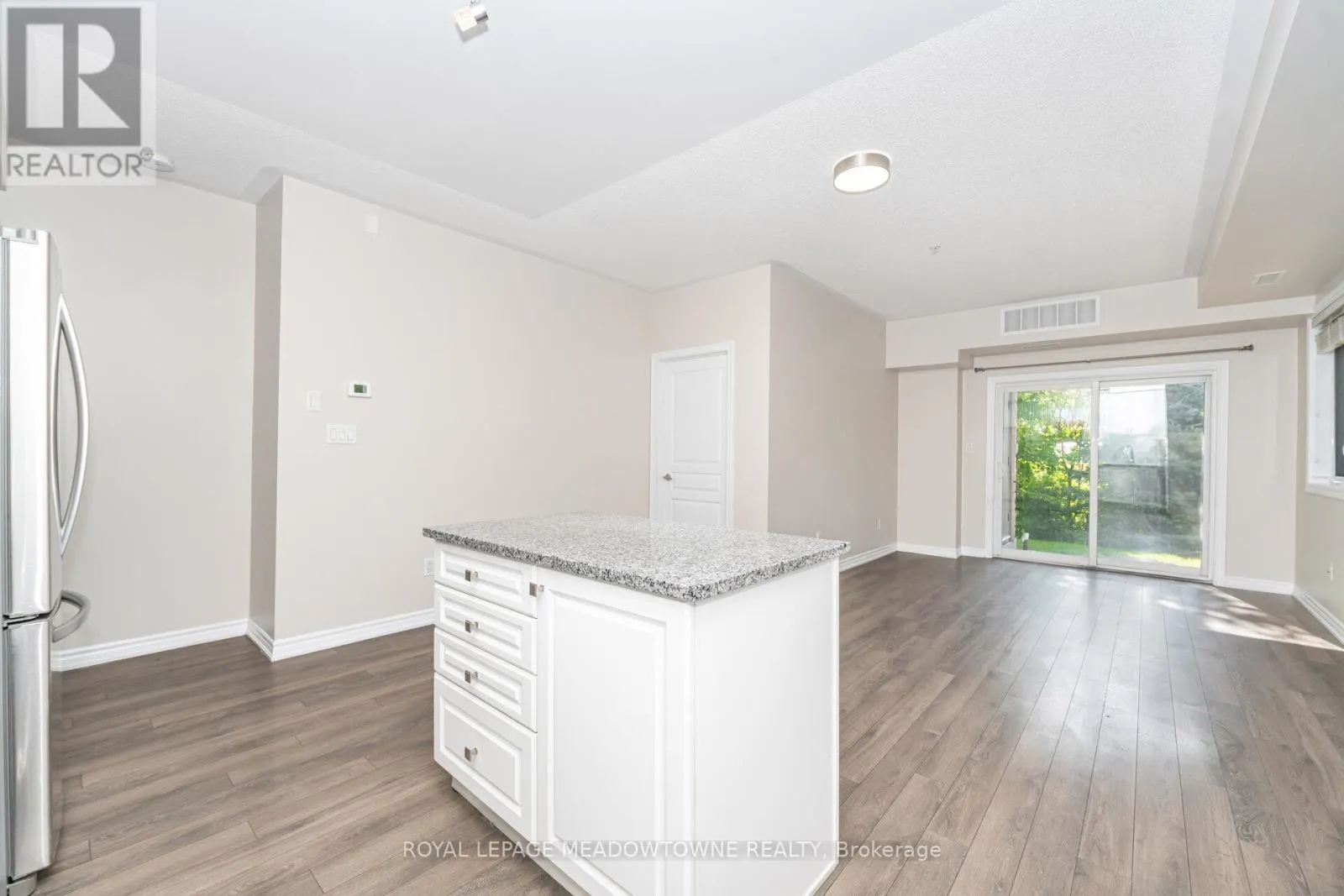 137 - 570 LOLITA GARDENS