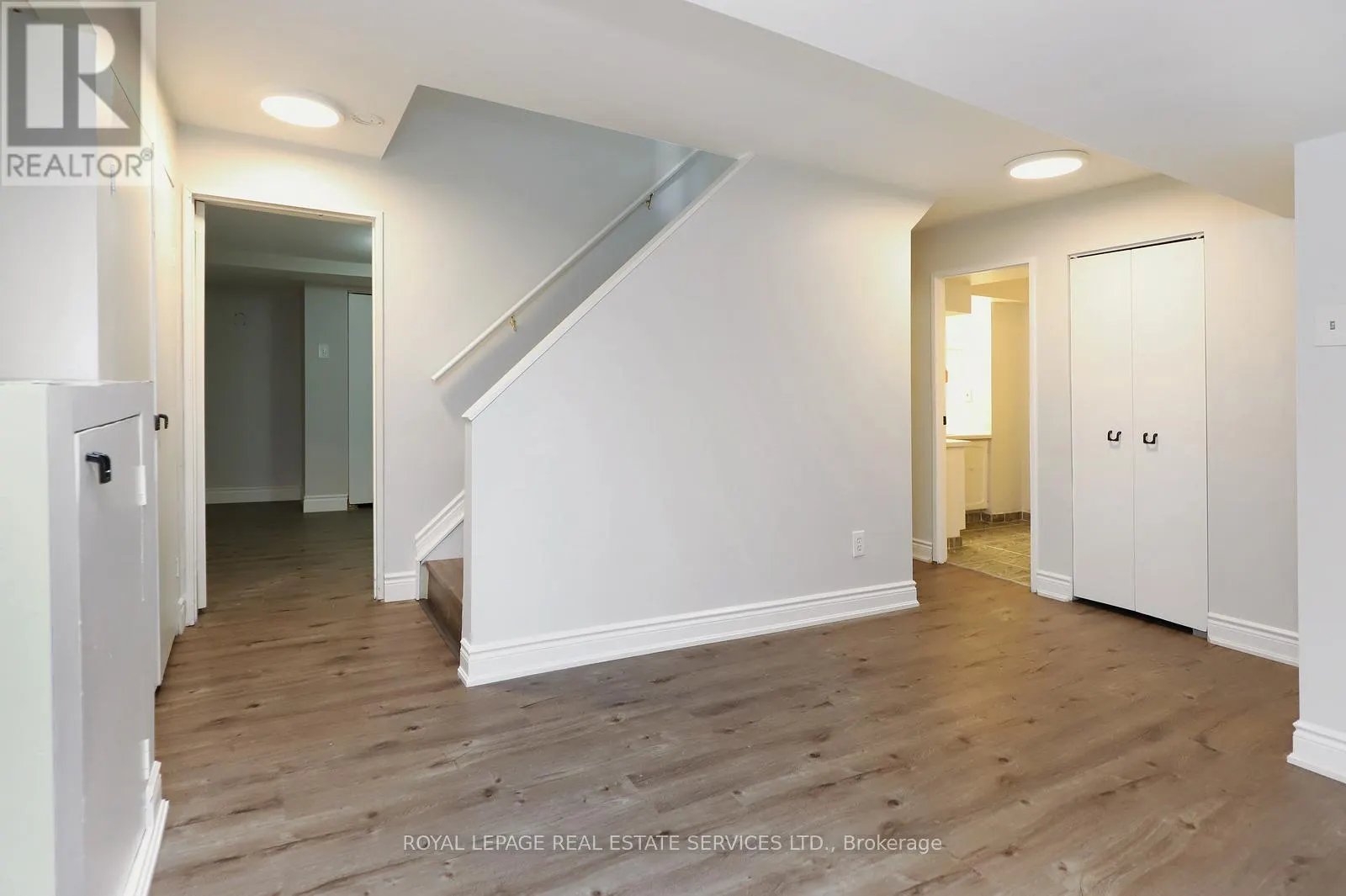 2549 MERRINGTON CRESCENT