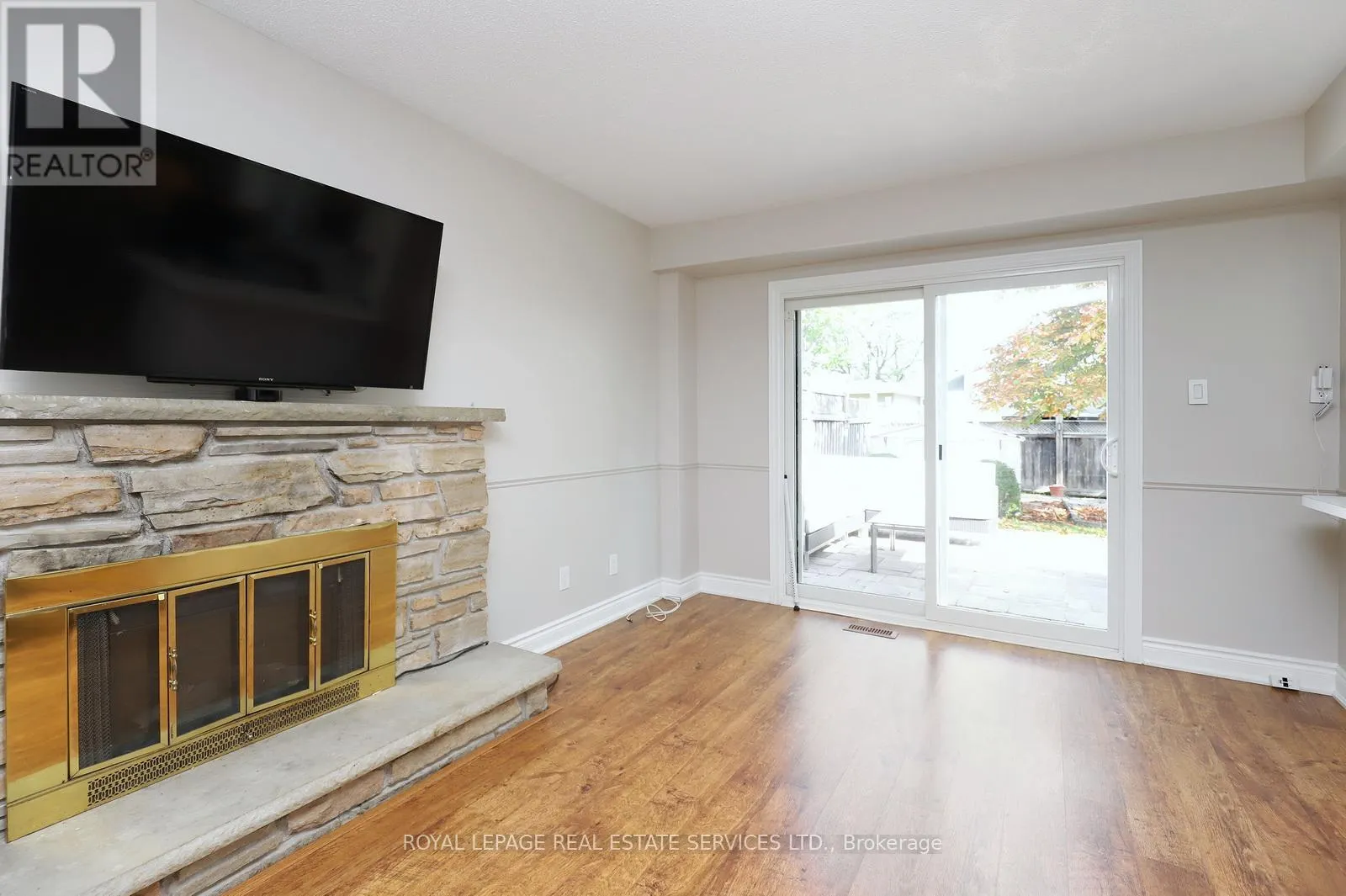 2549 MERRINGTON CRESCENT