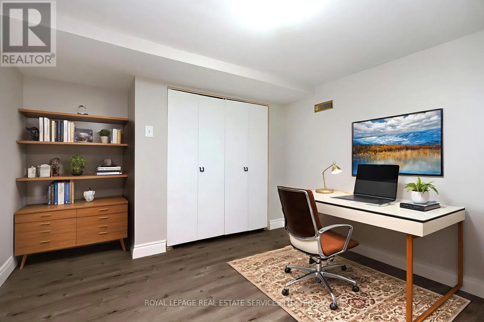 2549 MERRINGTON CRESCENT